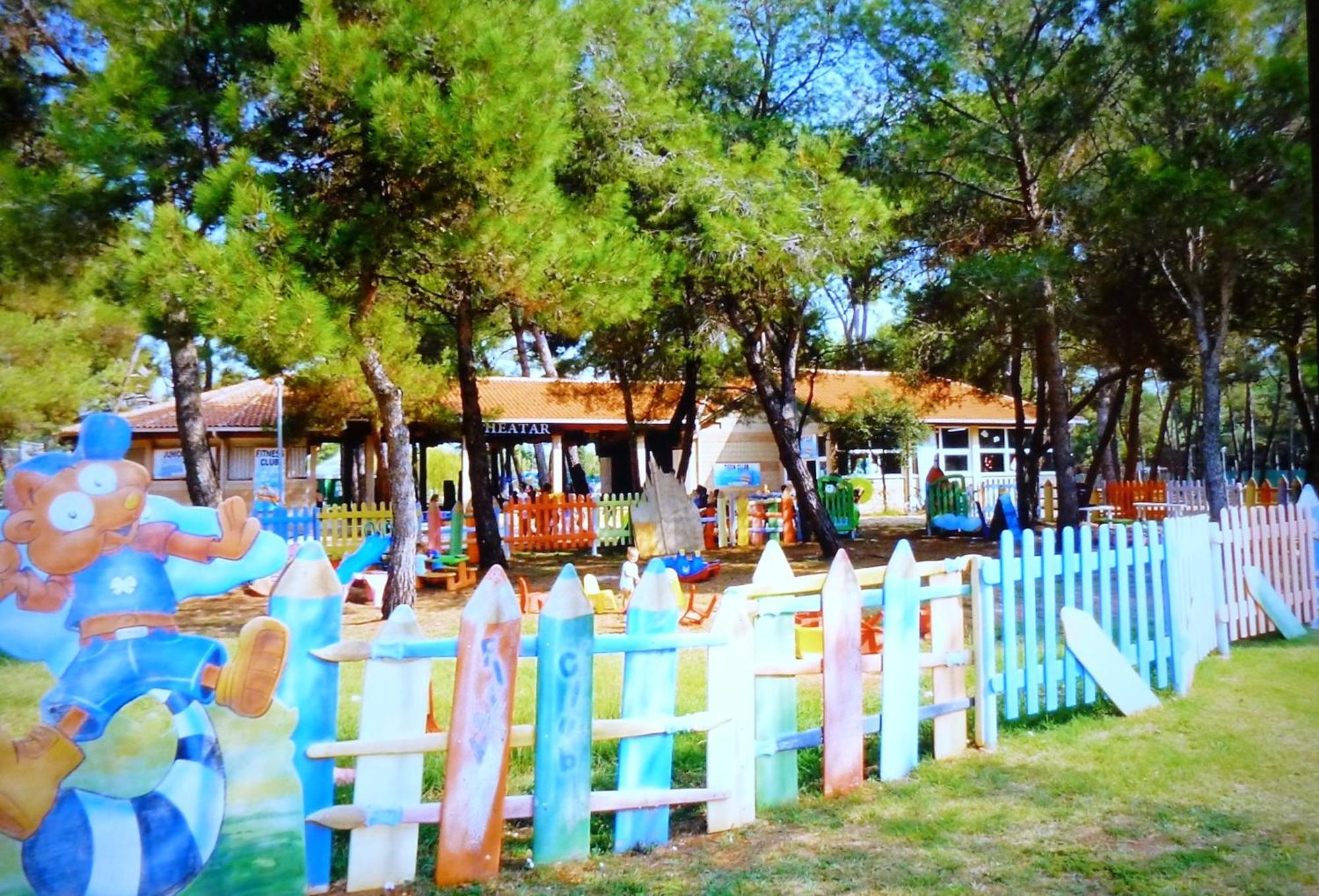 Plamar Mobile Homes Bi Village Фажана Экстерьер фото